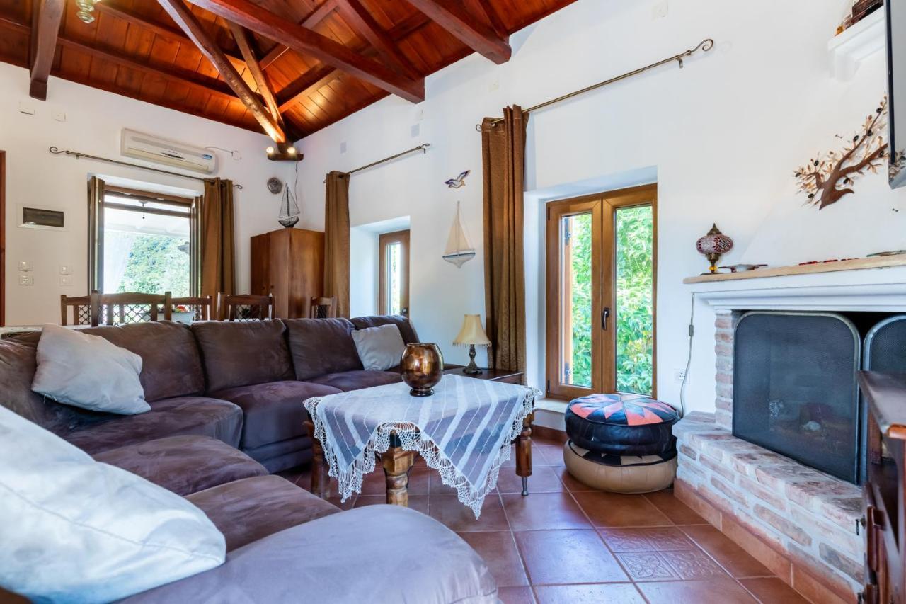Konstantina Yard Studio Стафилос Экстерьер фото