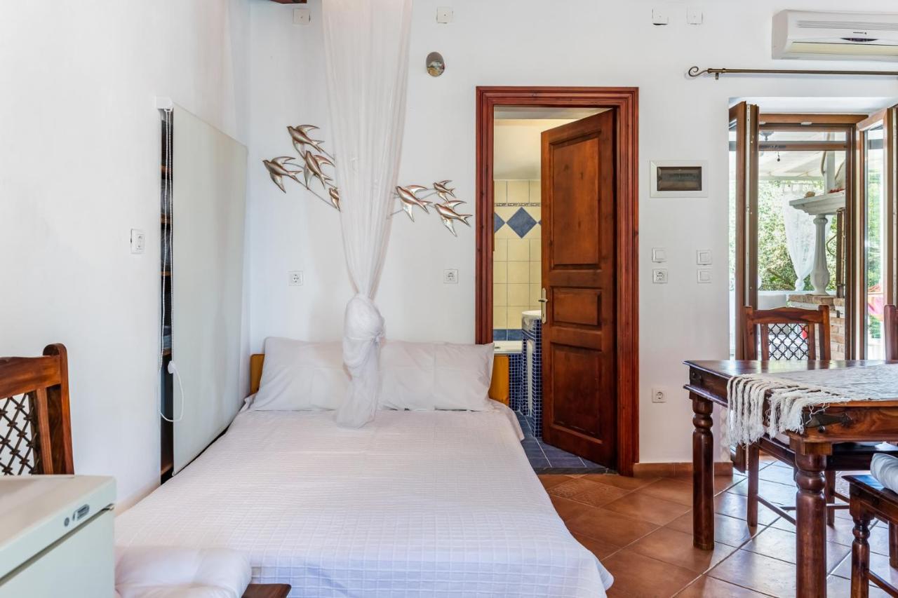 Konstantina Yard Studio Стафилос Экстерьер фото